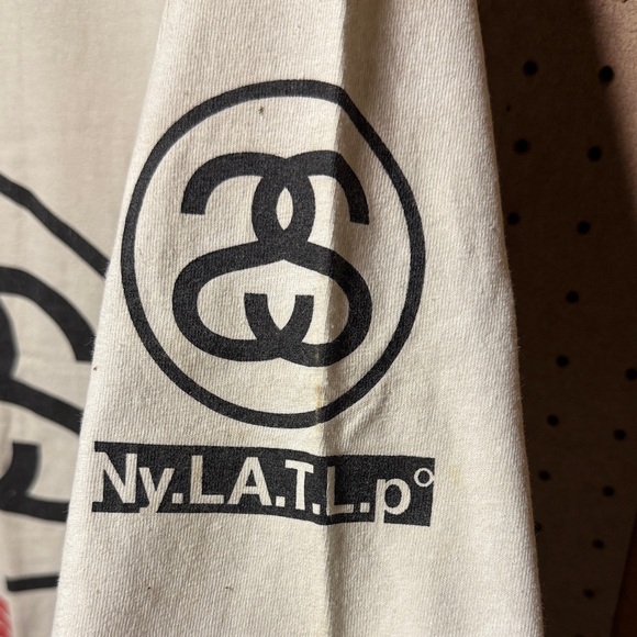 Stüssy Cream Long Sleeve with 1980 Graphic - Picture 3 of 4